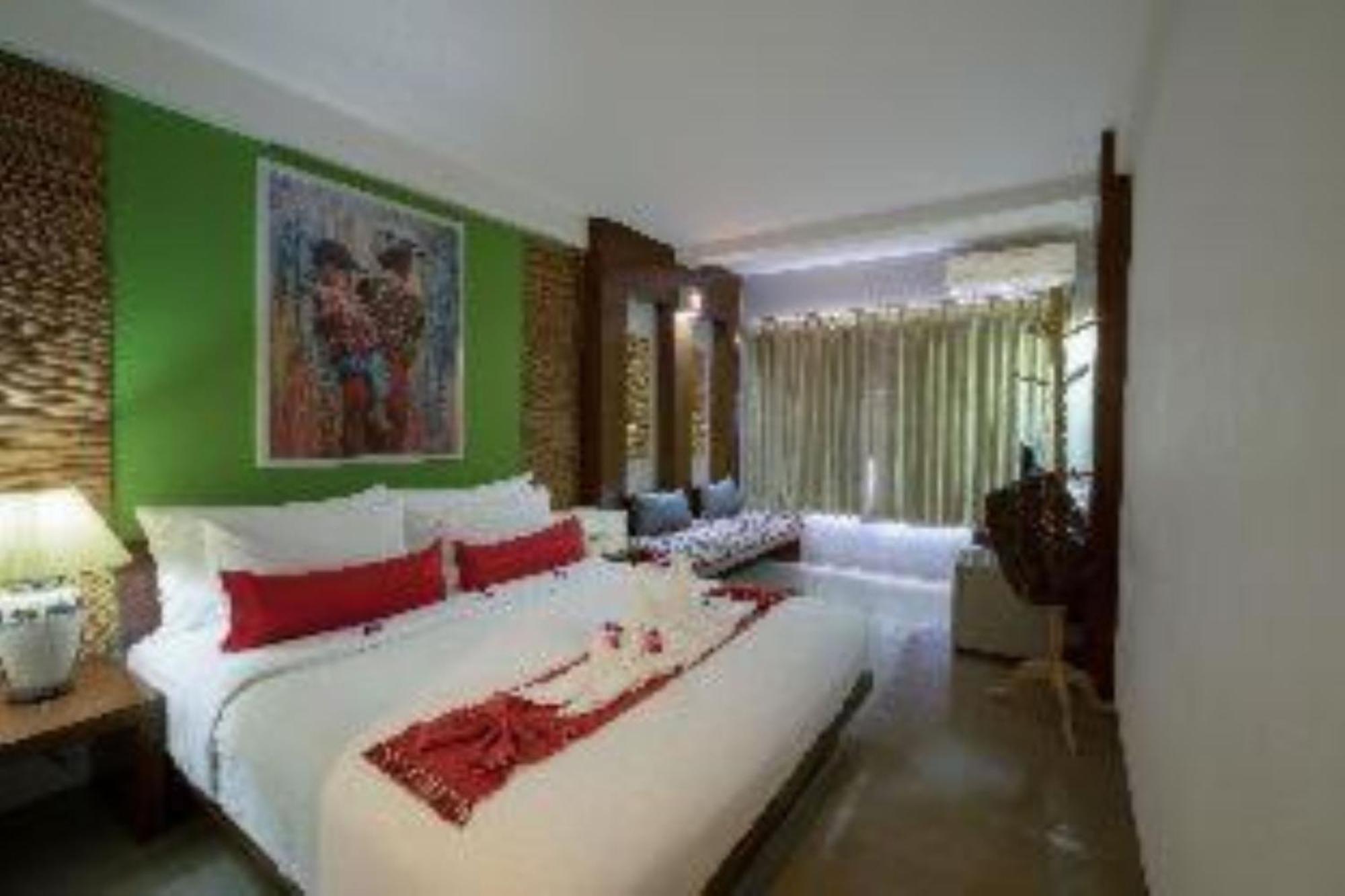 Villa Cha-Cha Banglumphu Банкок Екстериор снимка